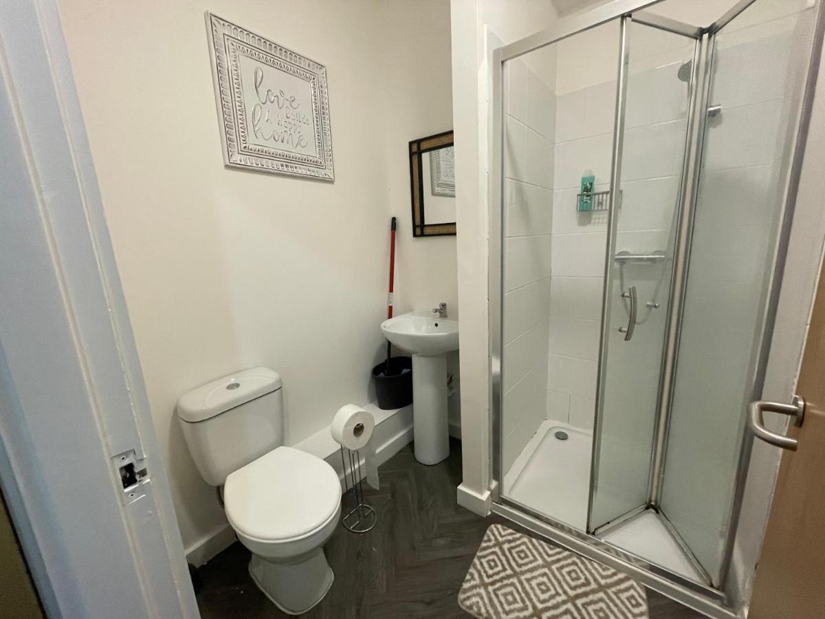 Bv Comfy Budget Studio At Quebec Street Bradford 布雷得佛 外观 照片